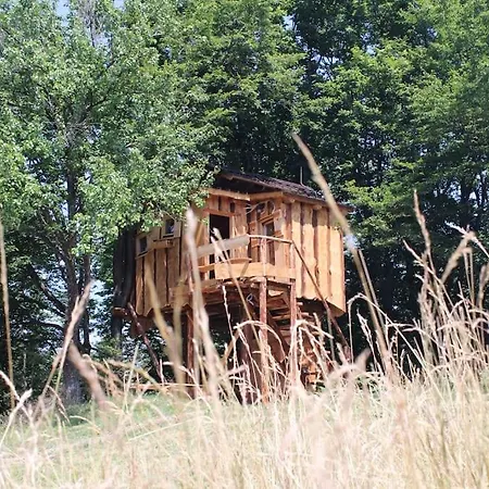 Treehouse Toplak Ruse Exterior photo