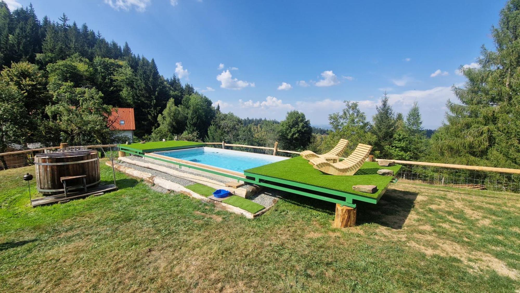 Treehouse Toplak Chalet